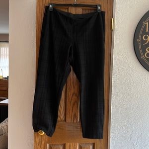 Black alfani pants with design 25$ 4.99$